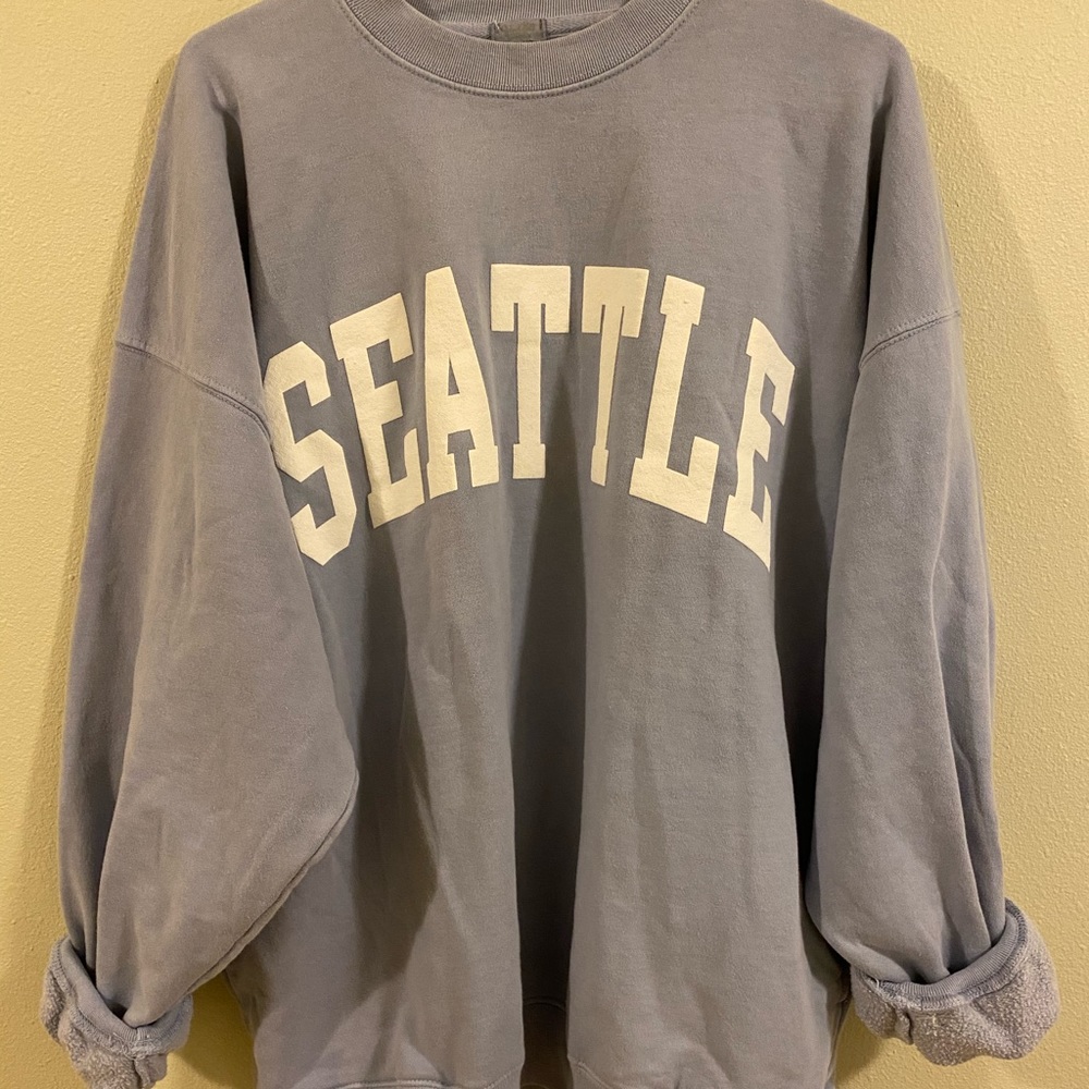 SOLD Brandy Melville Seattle Sweatshirt